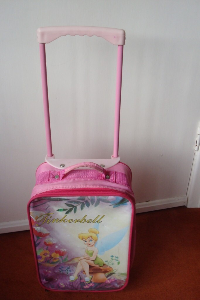 girls pull along case